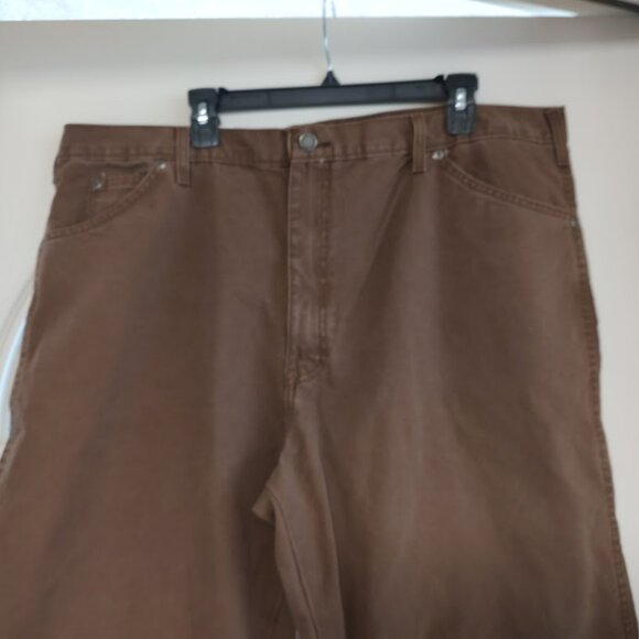 New Dickies Relaxed Fit Dungaree Brown Jeans Size Men's 42/30 - Picture 2 of 3
